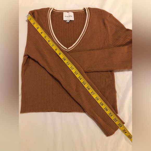 Pink Rose khaki & white, XL, long sleeve waist crop sweater - Picture 7 of 12